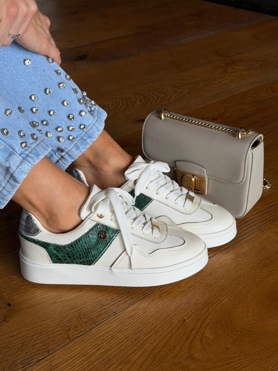 Deportivo en cuero para dama Selene